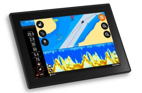 Buster Q and Raymarine Fishfinder