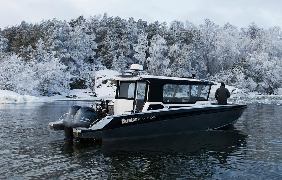 Phantom Cabin luxury aluminium cabin commuter boat