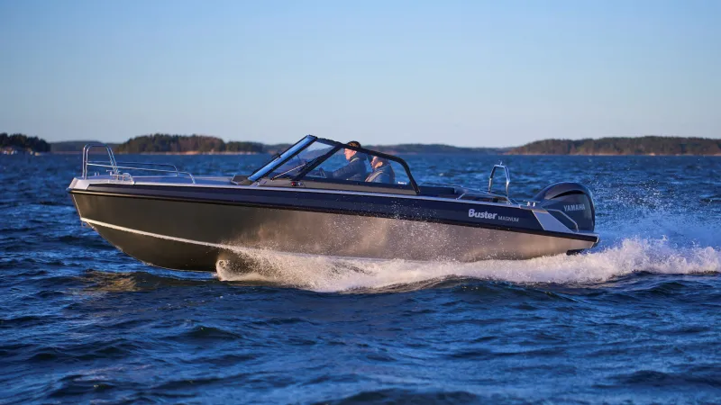 Buster Magnum aluminium boat