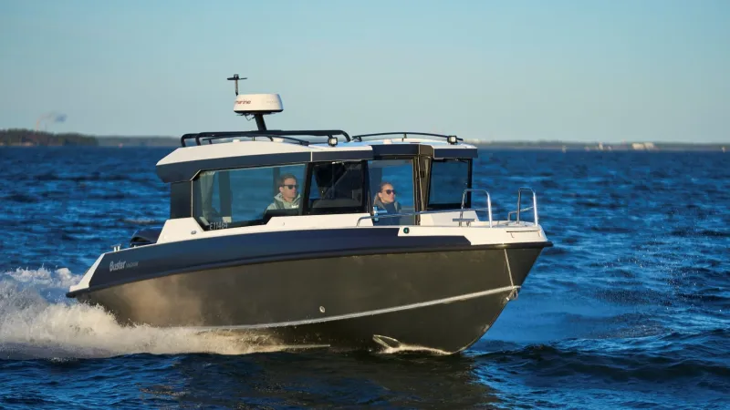 Buster Magnum Cabin aluminium boat