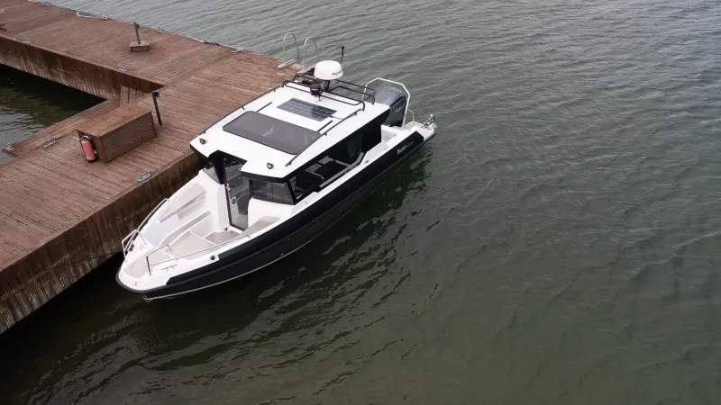 Buster Magnum Cabin aluminium boat